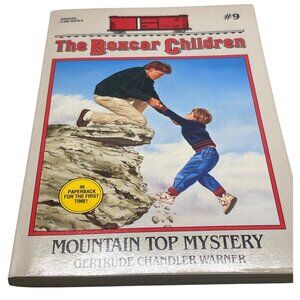 The boxcar children book Gertrude Chandler Warner paperback copyright 1964 READ